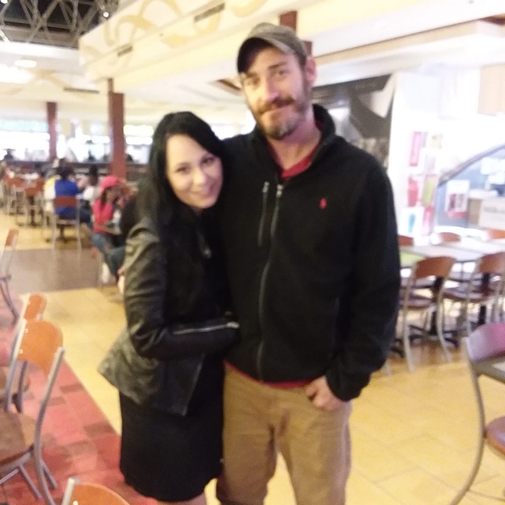 Meet your Posher, Khris